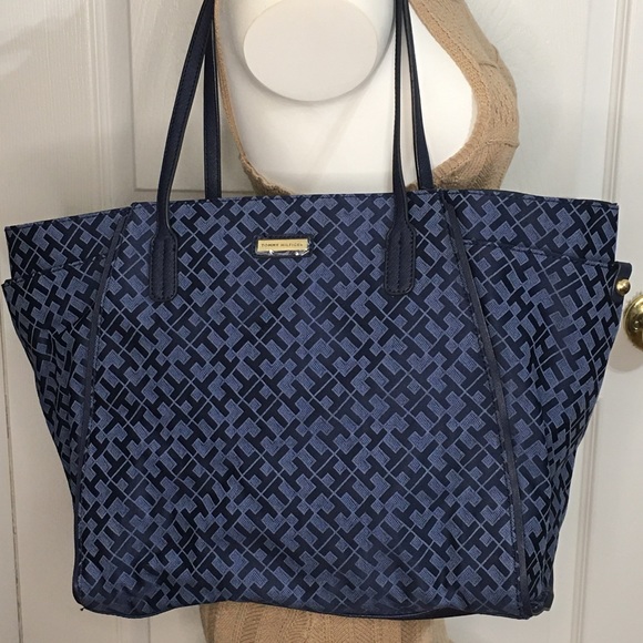 Large Navy TOMMY HILFIGER Tote - Picture 2 of 4